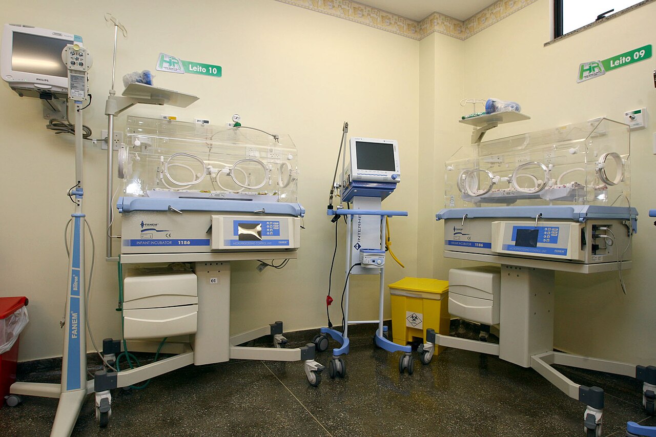 O que se sabe: Famílias denunciam a morte de 36 bebês em hospital da Mooca, e polícia investiga